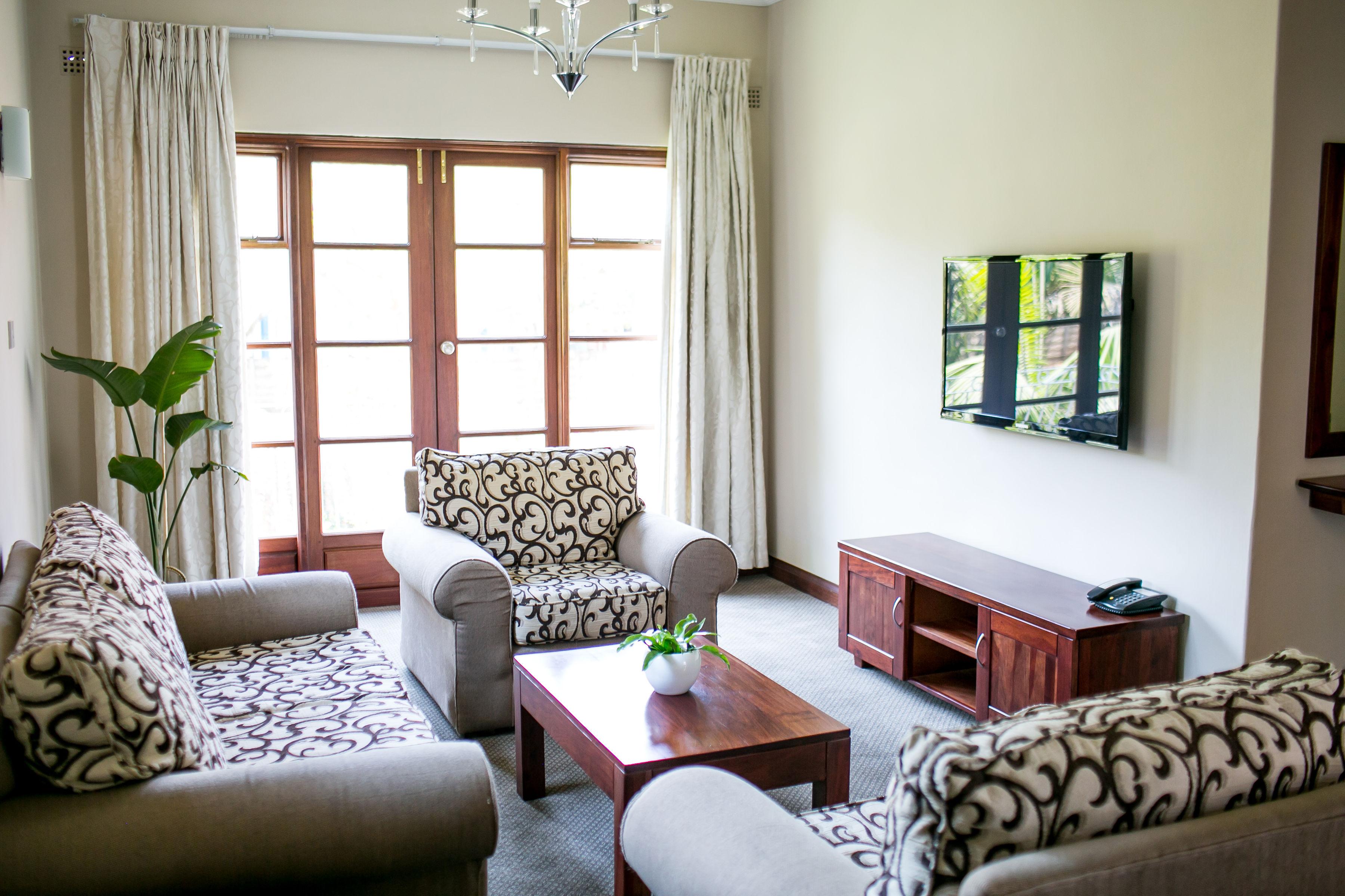 Bronte Hotel Хараре Екстериор снимка
